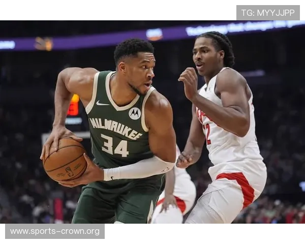 字母哥比赛阅读能力显著提升 多次成功预判展现惊人洞察力